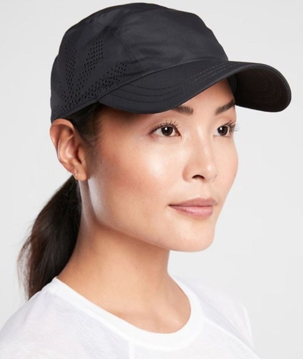 Athleta Ultra Light Run Cap 3.0 Black Womens Adjustable Running Workout Hiking